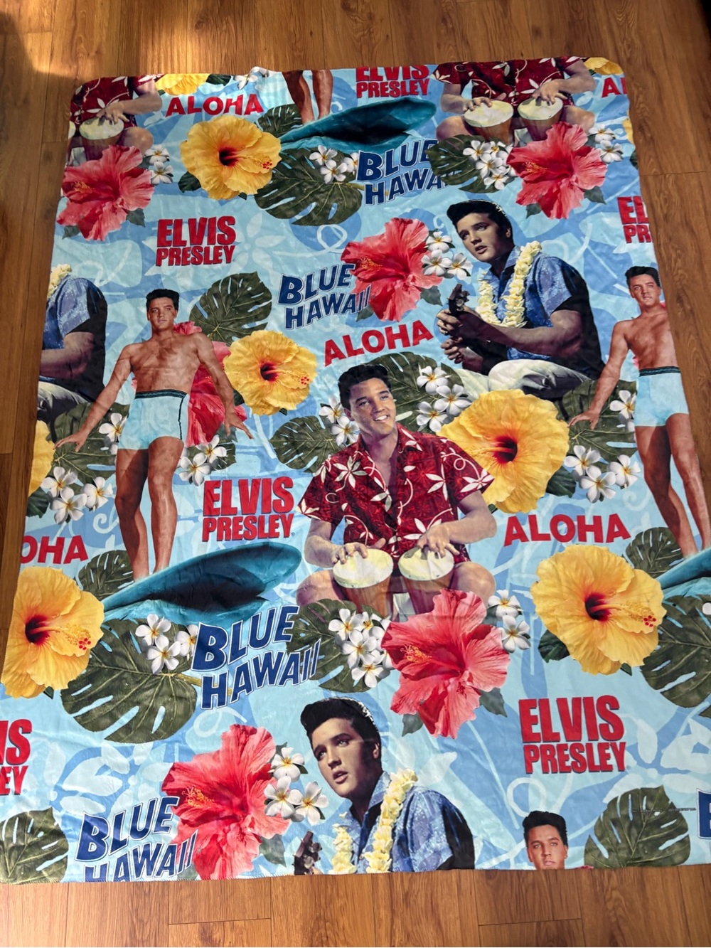 NWOT Elvis Blue Hawaii FleeceThrow Blanket 60”x80”